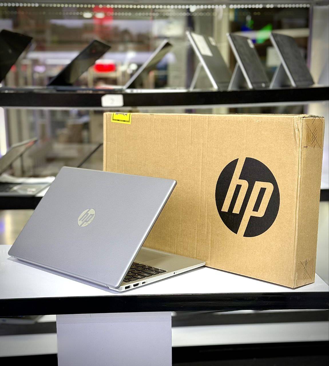 HP 250 G10